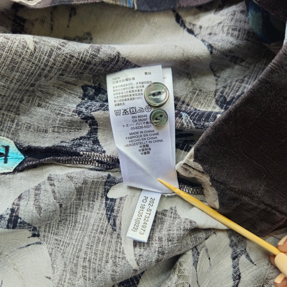 Tommy Bahama XL 100% Silk Floral Camp Shirt Eclectic Grandpa Vacation Beach - Picture 13 of 13
